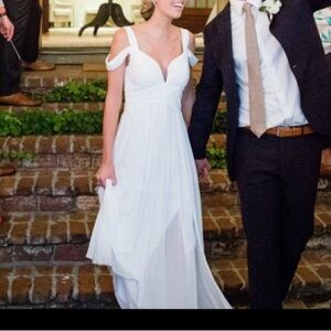 Lulu’s white long gown